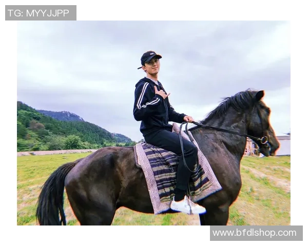 足球明星吴磊的魅力头像解析及其在足球界的影响力探讨 足球明星吴磊的魅力头像解析及其在足球界的影响力探讨