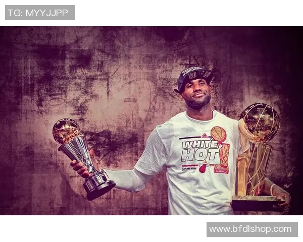 足球明星高清杂志照片展现球场魅力与风采的完美瞬间