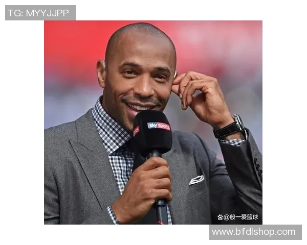 足球明星亨利的妻子美丽照片曝光引发热议网友纷纷点赞评论不断 足球明星亨利的妻子美丽照片曝光引发热议网友纷纷点赞评论不断